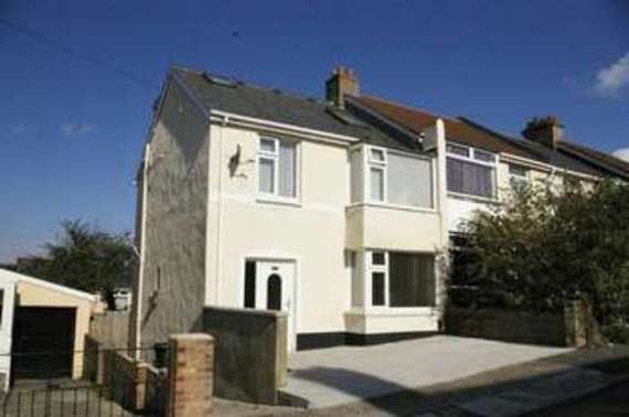 4 bedroom Detached f...